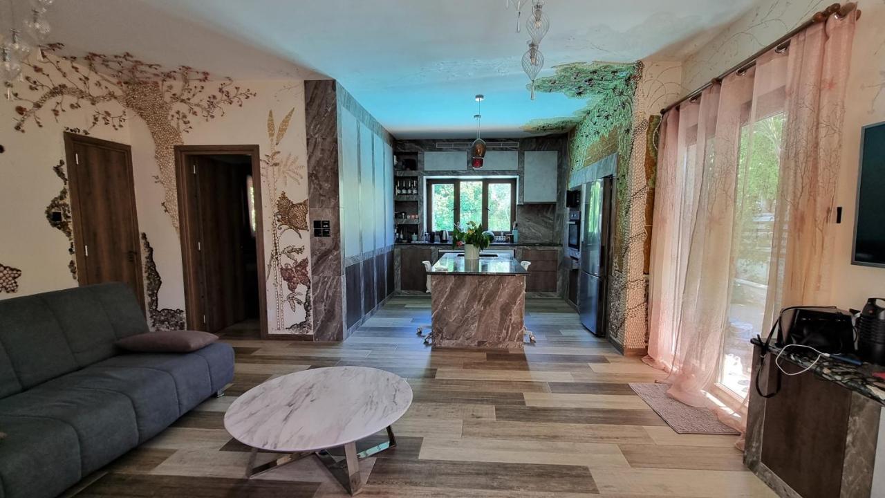 Mosaic Villa By The Sea Protaras Bagian luar foto